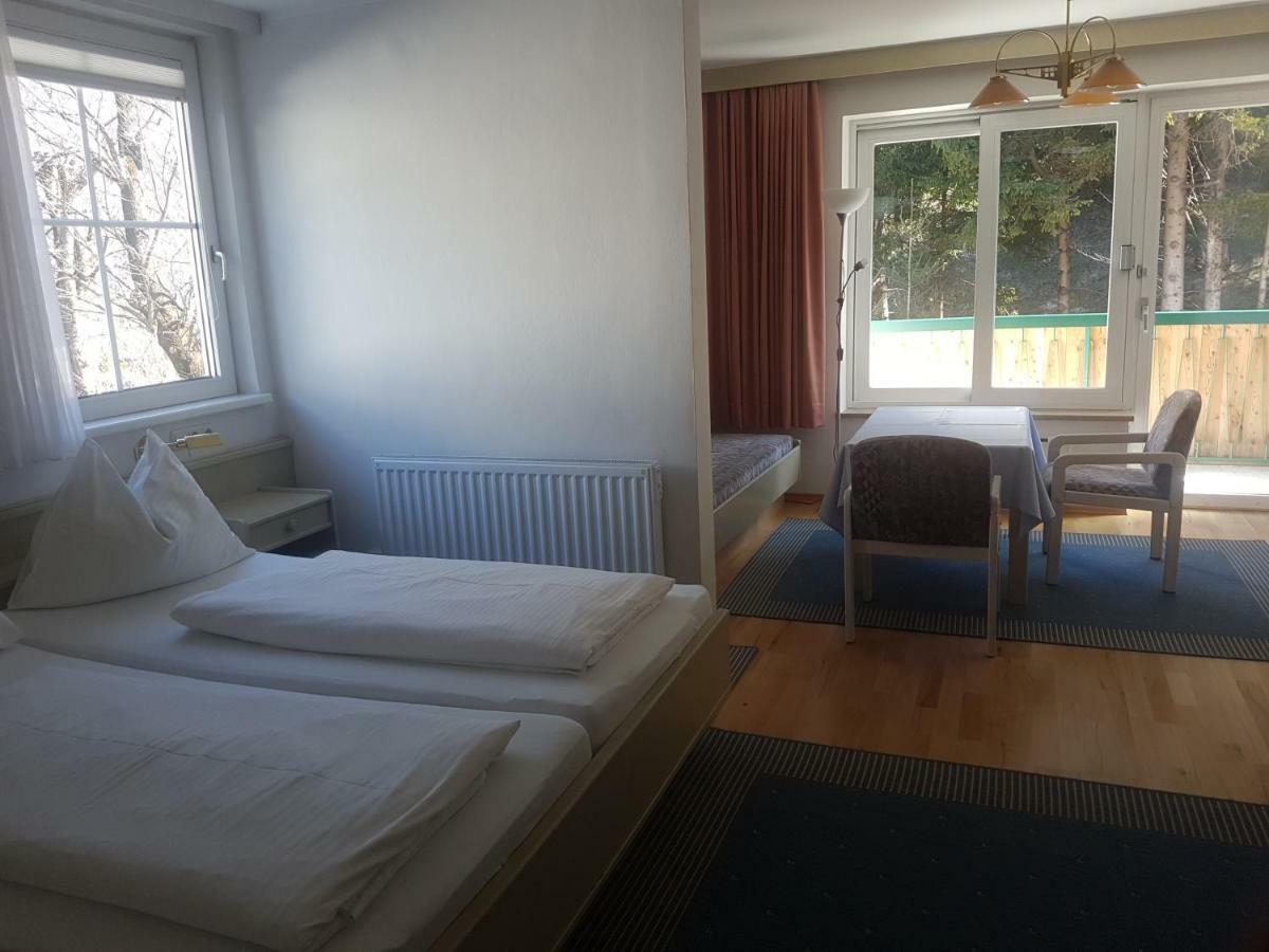 Comfort Rooms Bruckner Бадгаштейн Экстерьер фото