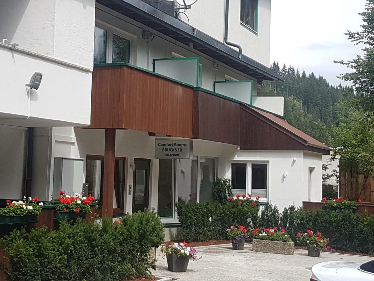 Comfort Rooms Bruckner Бадгаштейн Экстерьер фото